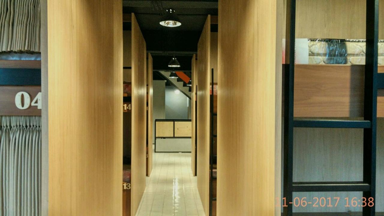 מאלאנג Woodlot Hostel מראה חיצוני תמונה