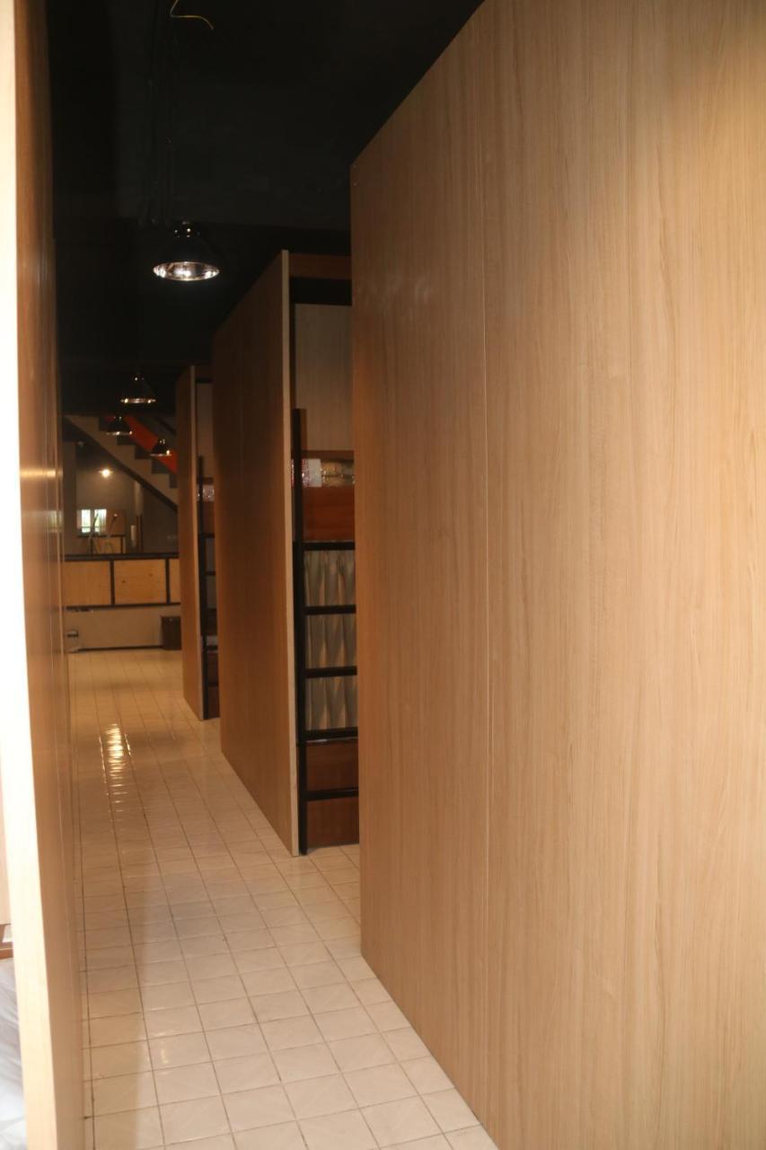 מאלאנג Woodlot Hostel מראה חיצוני תמונה